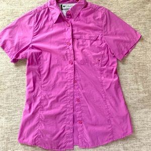 Women’s Columbia fishing shirt